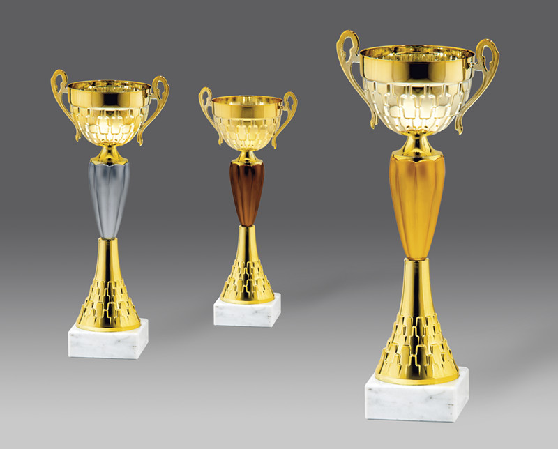 Puchar G24193 3, &oslash;12, h.35 puchary statuetki medale