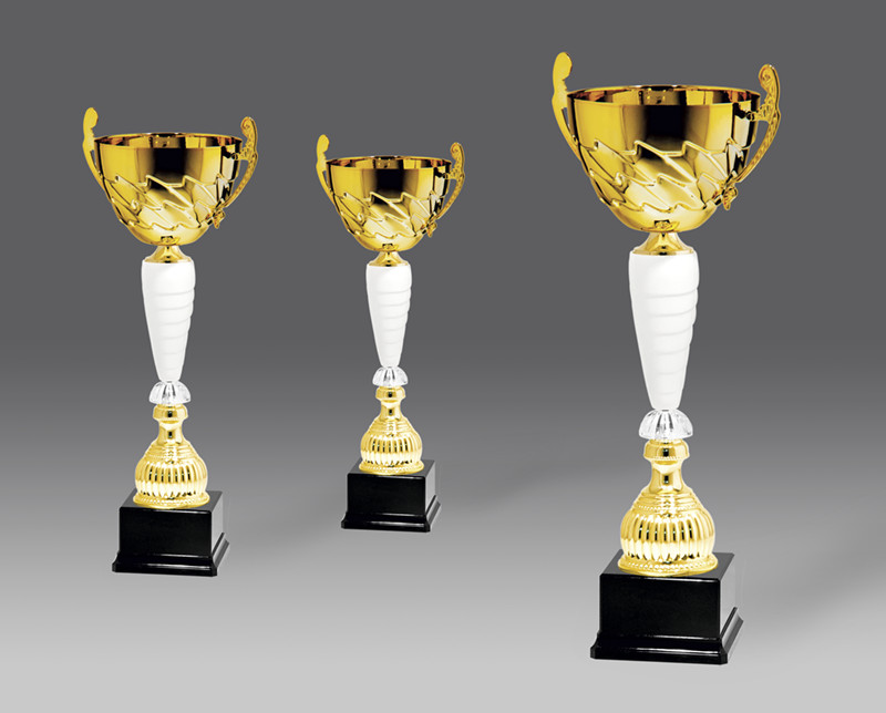 Puchar G24205 3, &oslash;12, h.43 (produkt niedost�pny) puchary statuetki medale