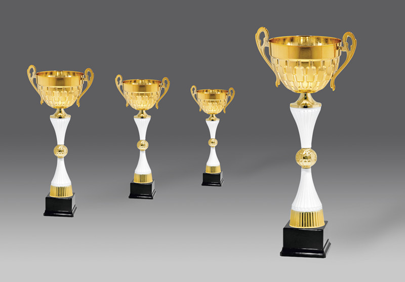 Puchar G24223 4, &oslash;14, h.46 puchary statuetki medale