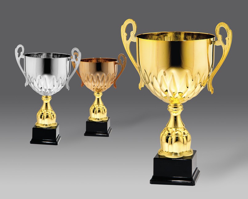 puchar G25143 2, &oslash;22, h.47 puchary statuetki medale