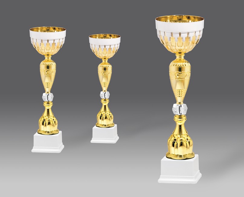 puchar G25240 3, &oslash;14, h.47 puchary statuetki medale