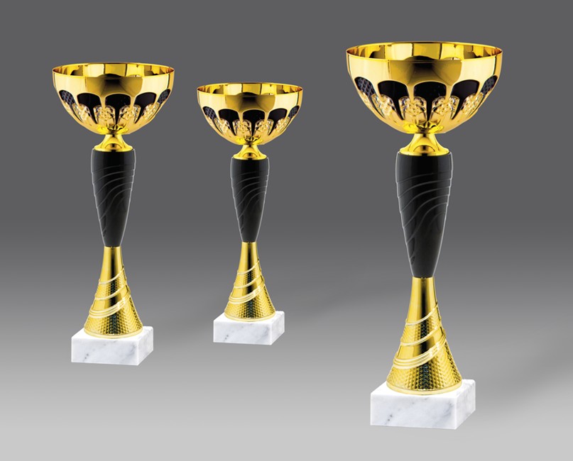 puchar G25597 3, &oslash;14, h.35 puchary statuetki medale